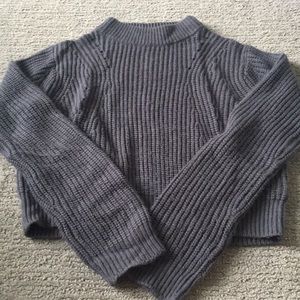 Turtle neck Kendall and Kylie cropped sweater
